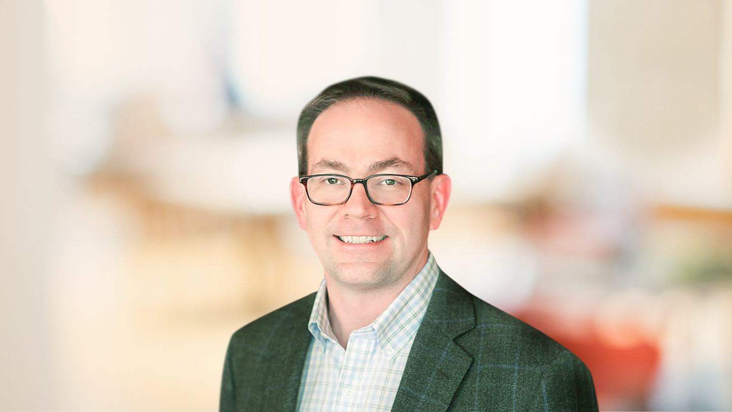Headshot of Stephen Mewborn
