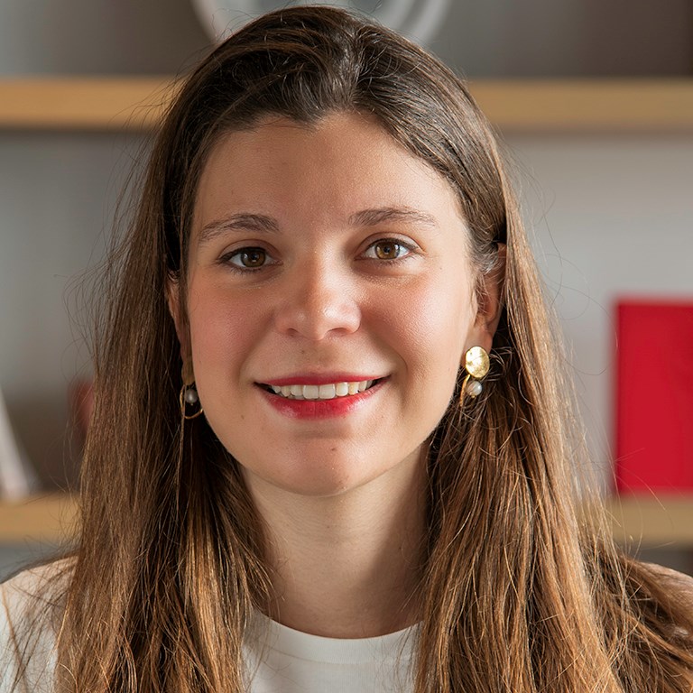 Headshot of Amélie Houdeville