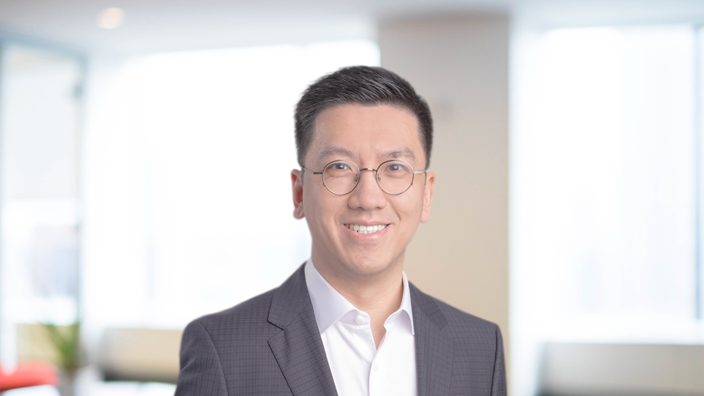 Headshot of Stanley Chen