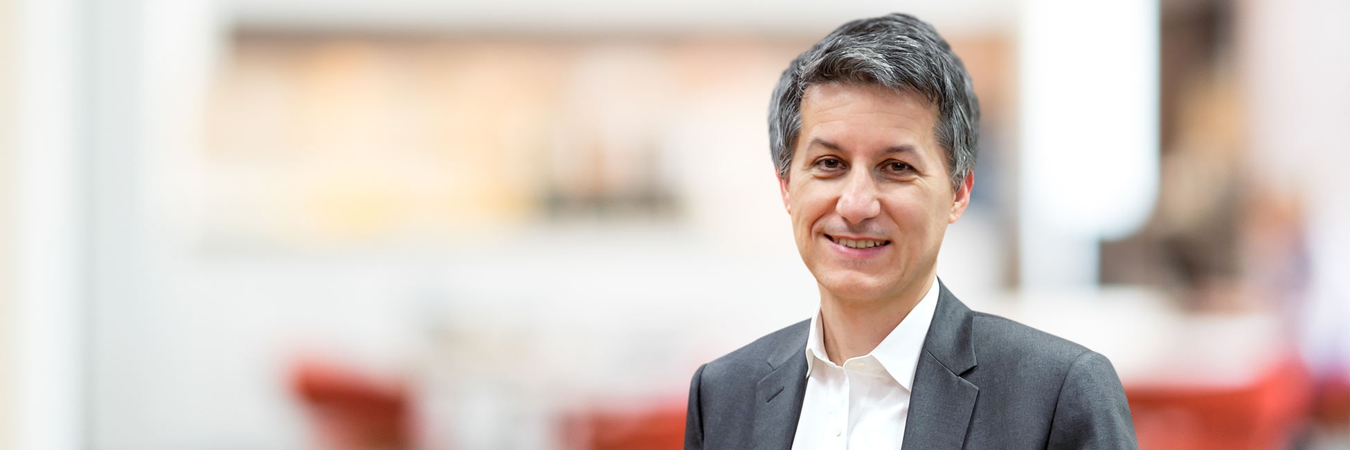 Headshot of Jean-Philippe Biragnet
