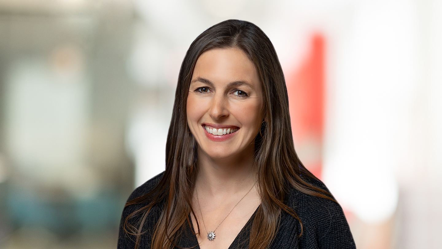Headshot of Michelle Paratore