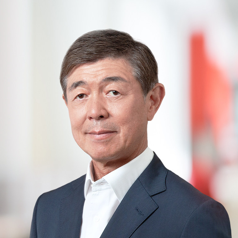 Headshot of Takashi Kimoto