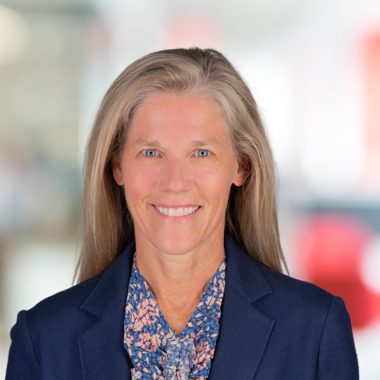 Headshot of Sarah Dey Burton