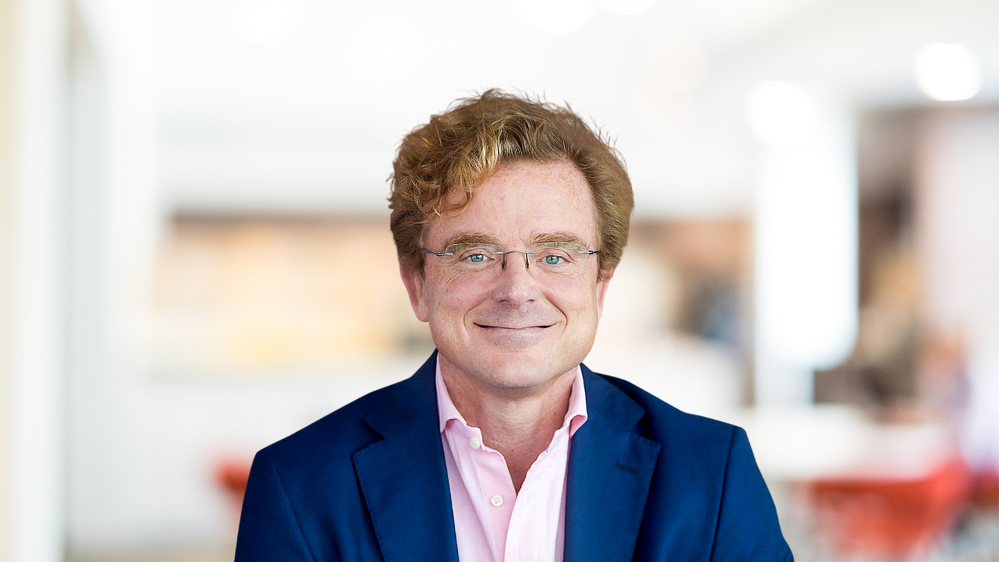 Headshot of Julien Faye