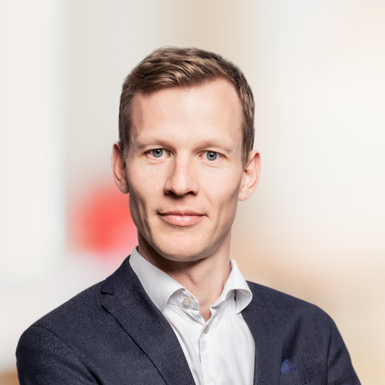 Headshot of Henrik Madsen