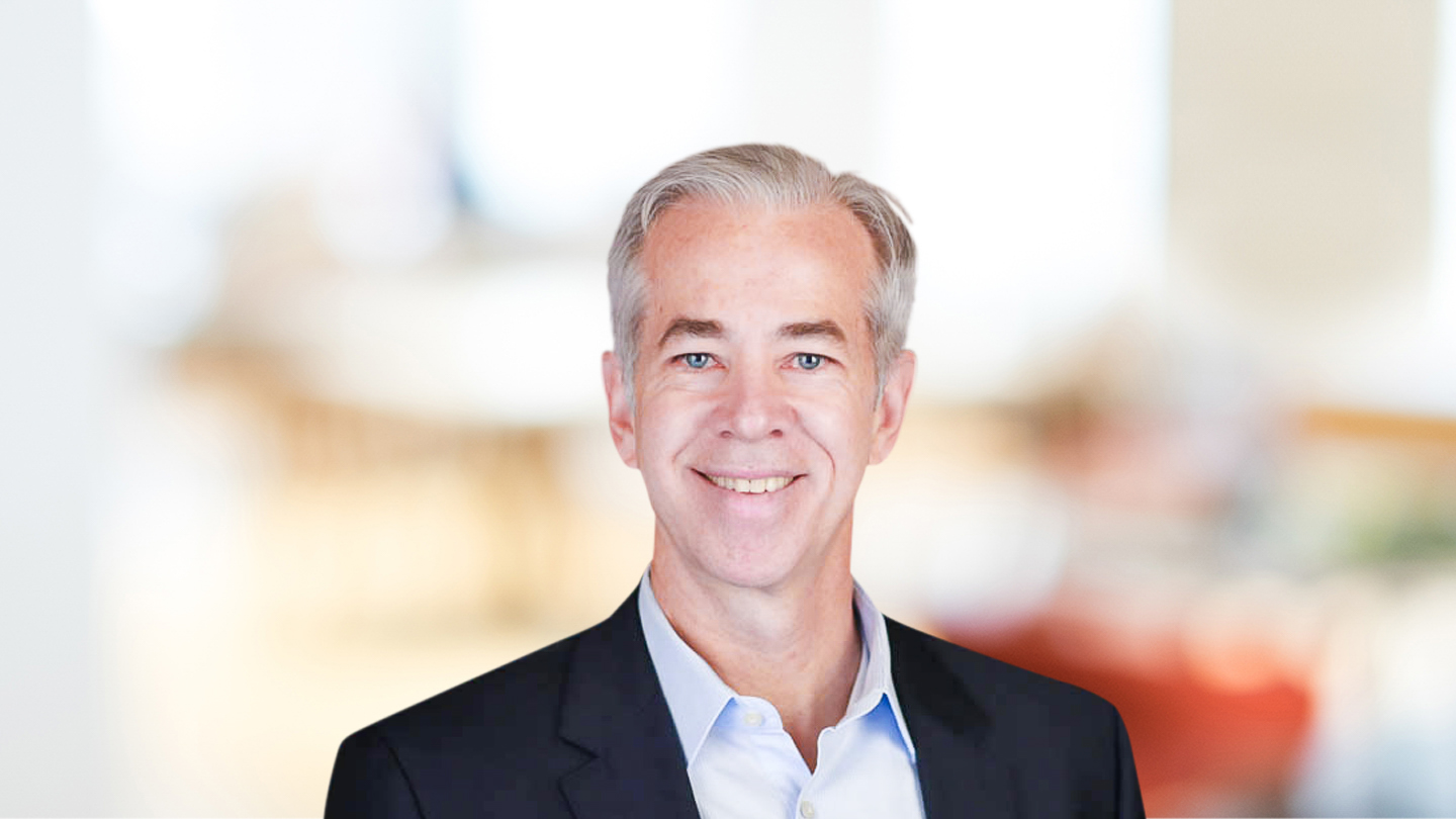 Headshot of Eric Garton