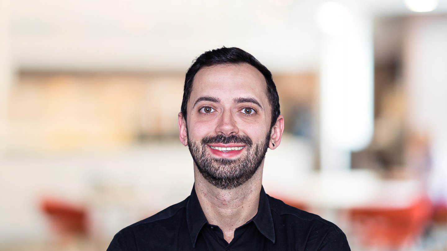 Headshot of Murilo Rodrigues