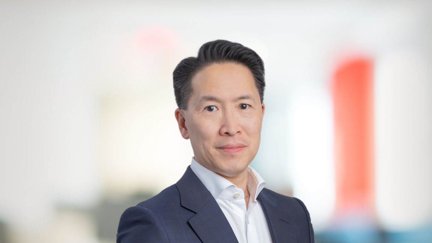 Headshot of Ed Lin