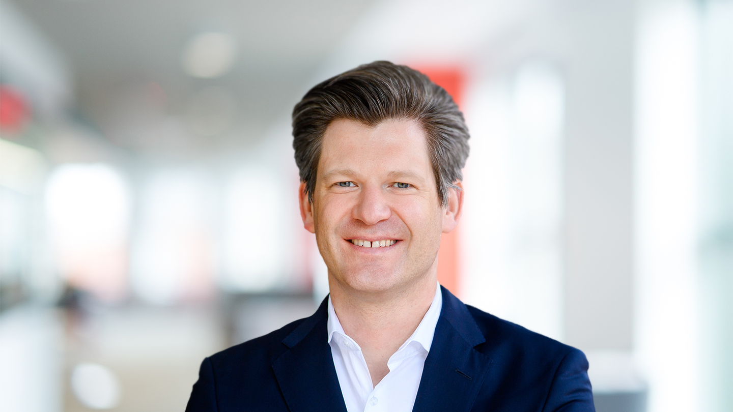Headshot of Thomas Lagner