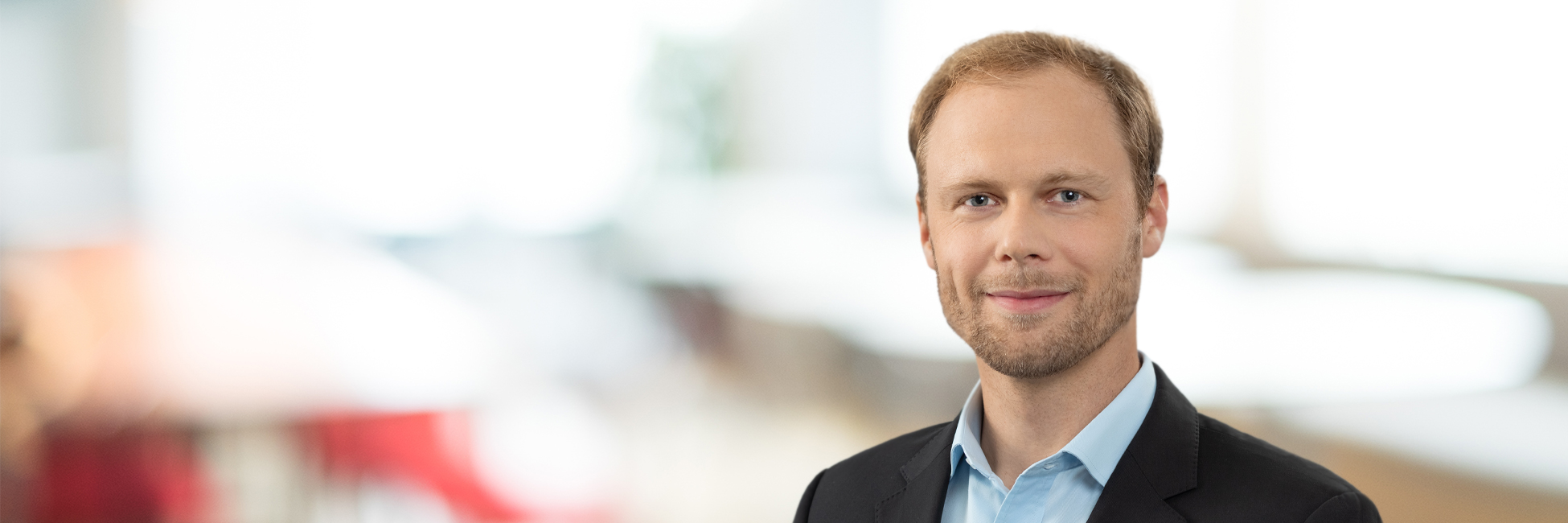 Headshot of Christoph Schmell