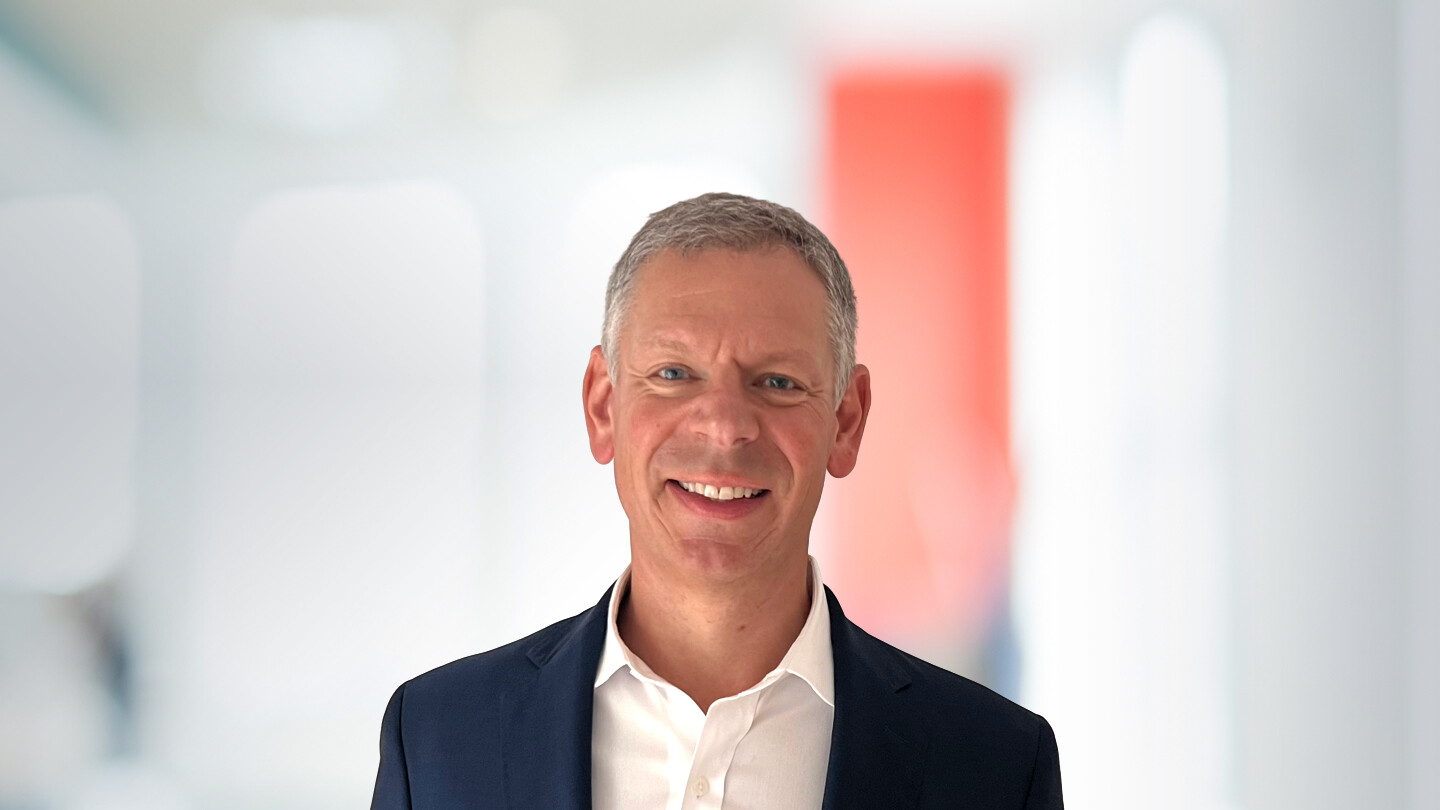 Headshot of David Fleisch