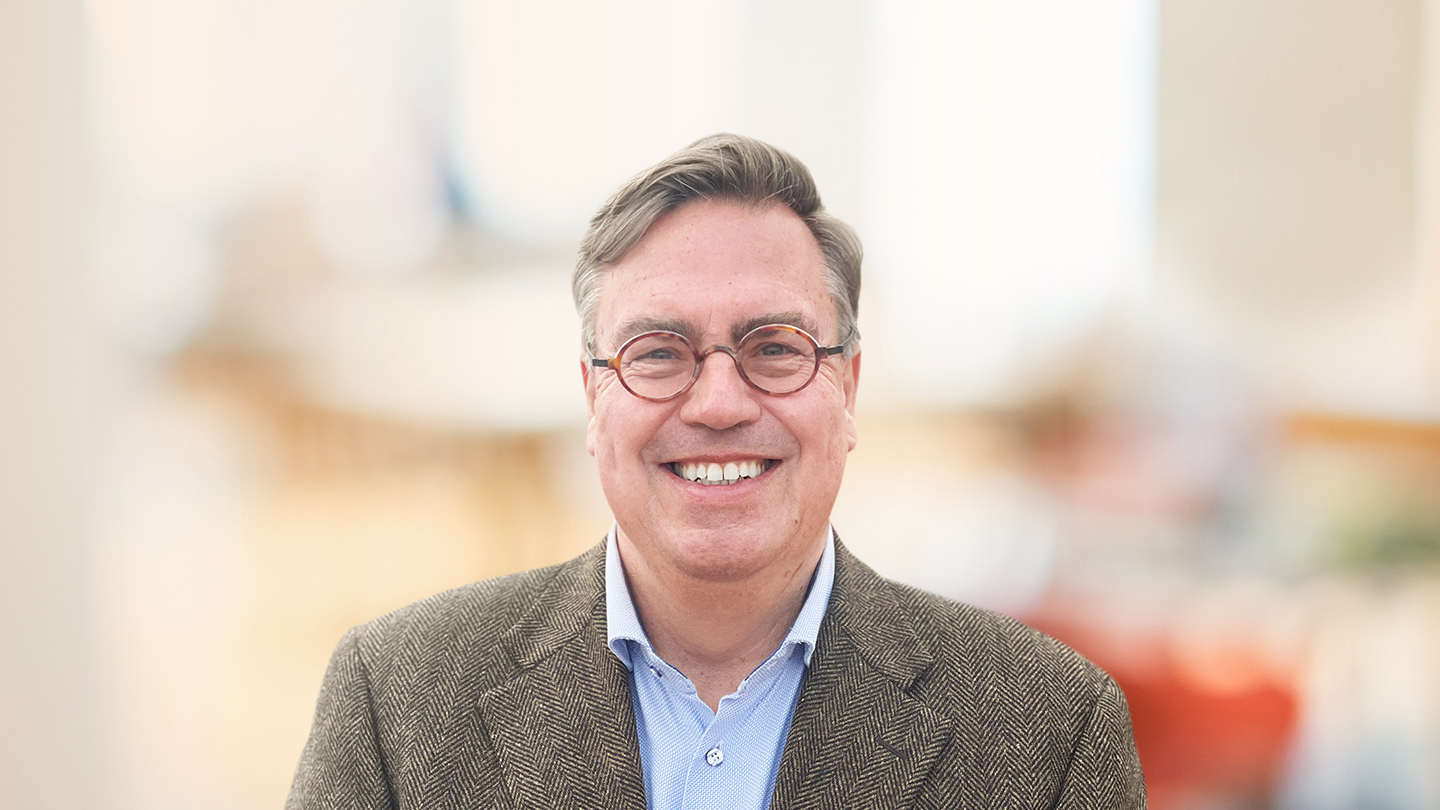 Headshot of Peter Slagt