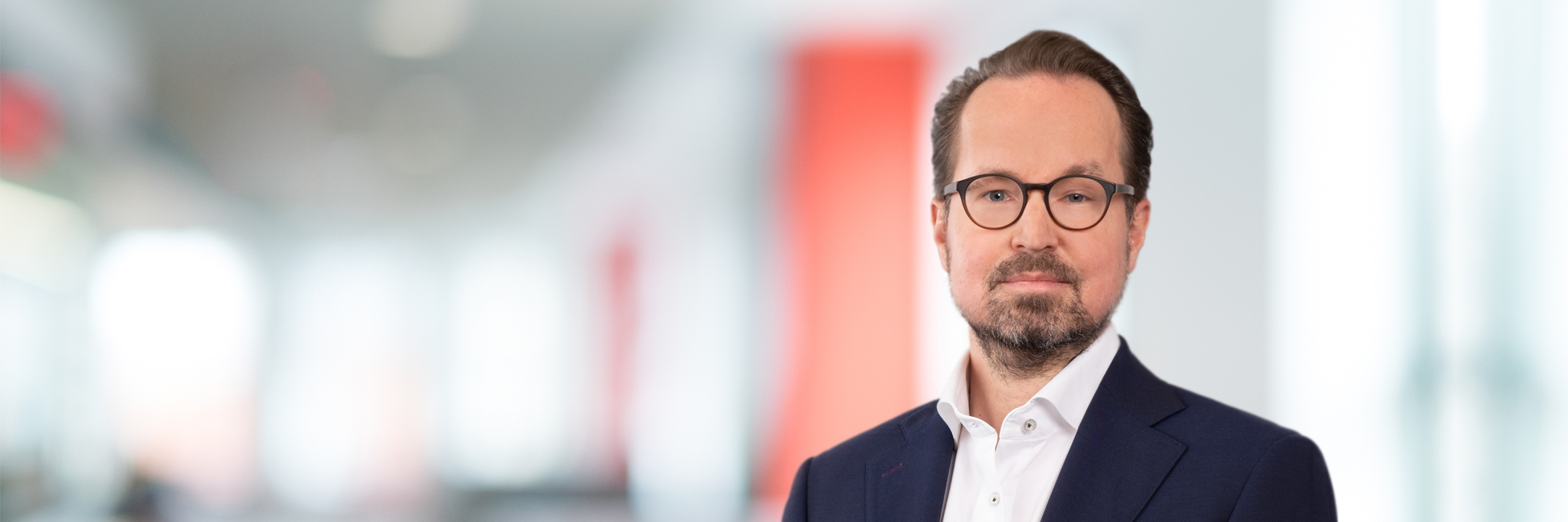 Headshot of Dieter Meyer