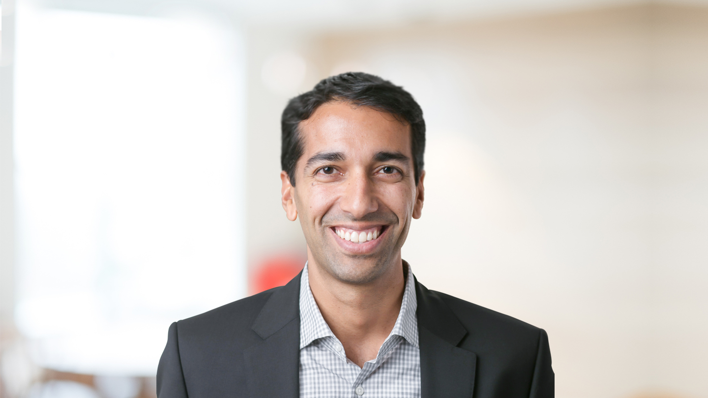 Headshot of Sam Thakarar