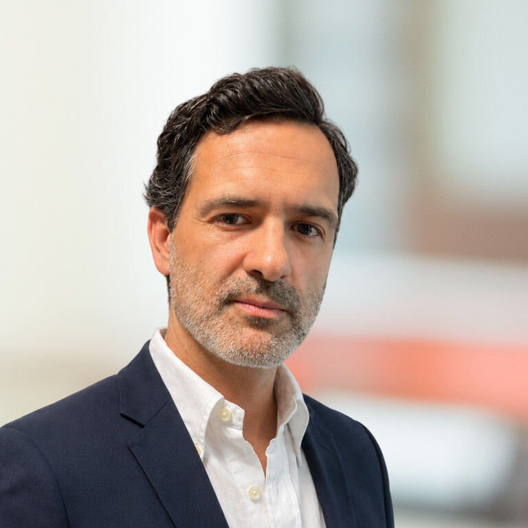 Headshot of Ignacio Gómez