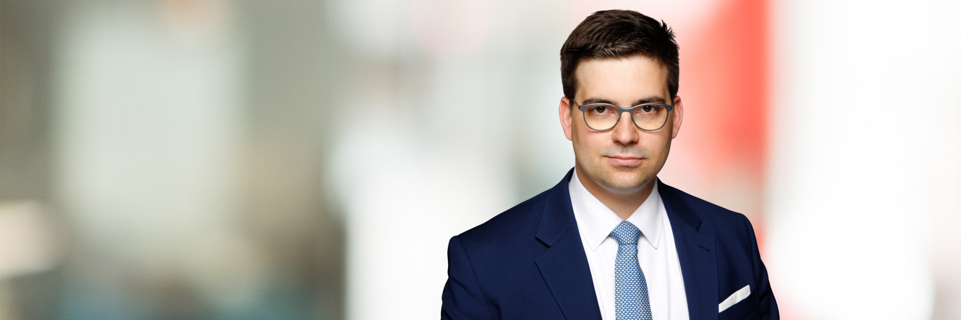 Headshot of Jonatan Missfeldt